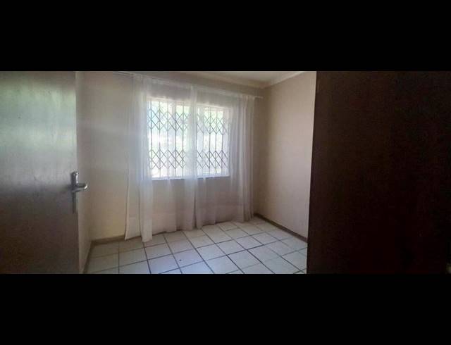 4 BEDROOM HOUSE RENTED IN ALGOA PARK